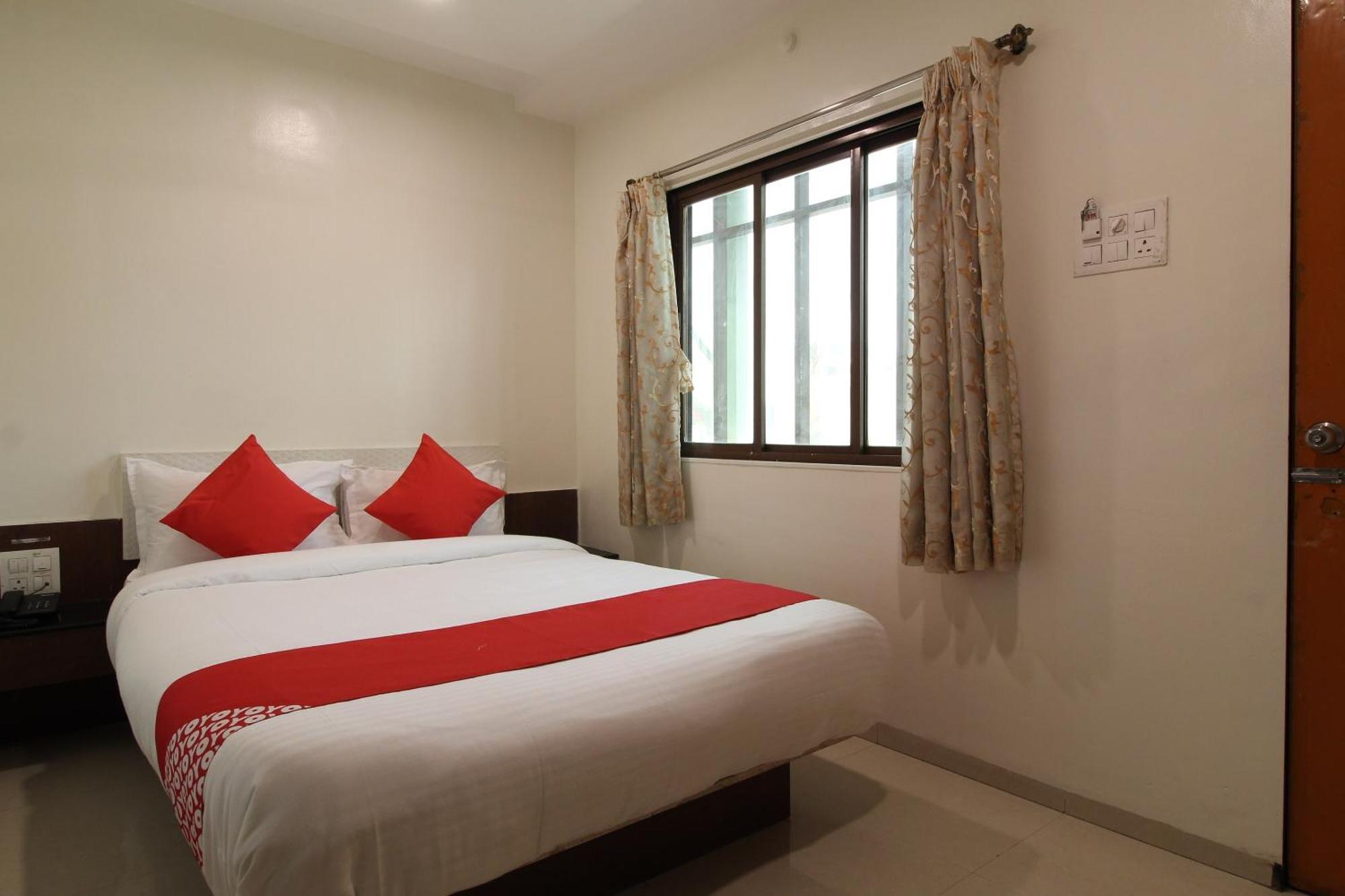 Hotel O New Pune Dehu Exteriör bild